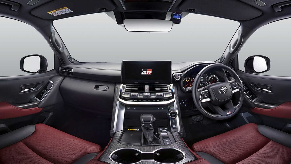 Interior Toyota Land Cruiser 300